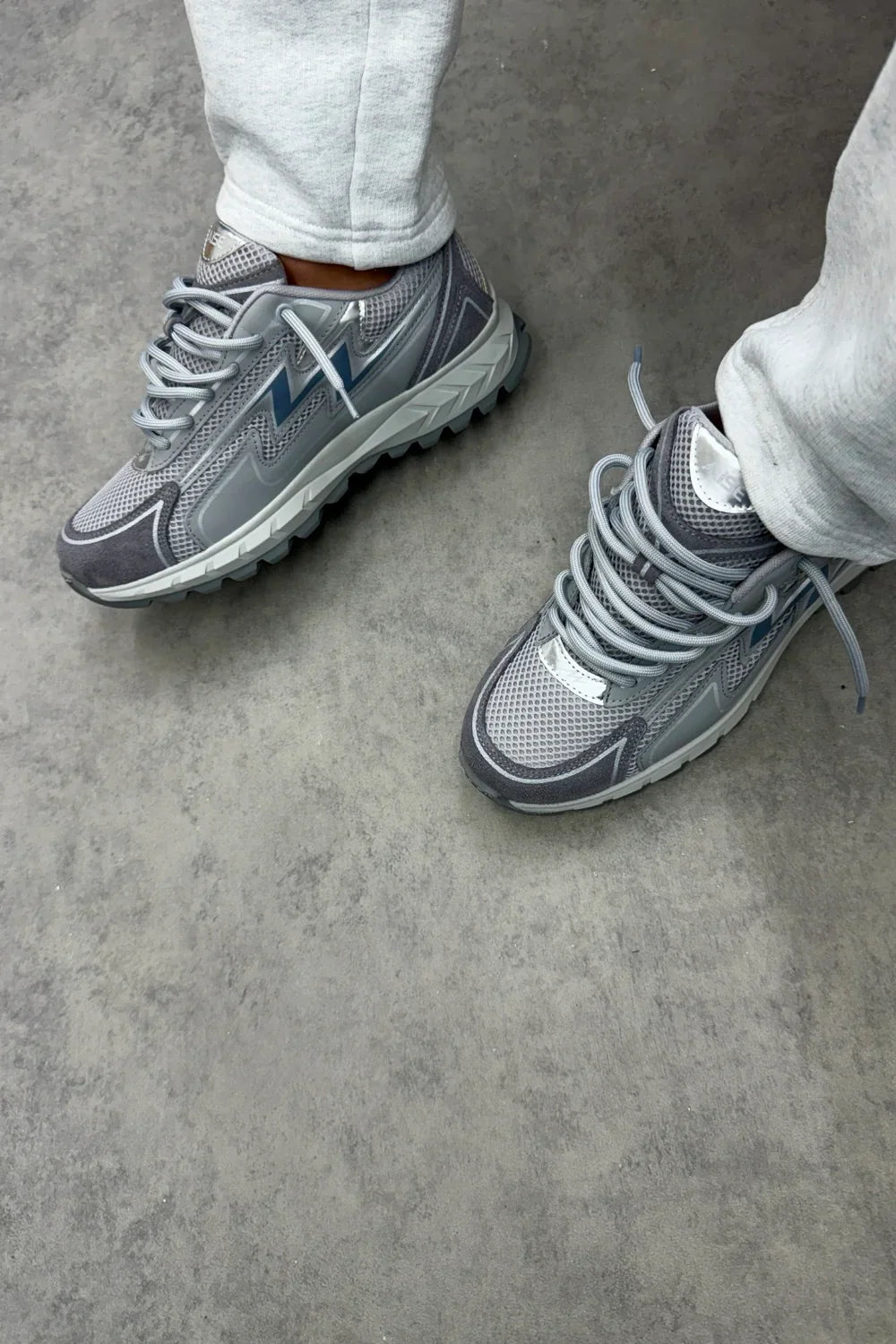 Grey Chrome Cosmo Runner